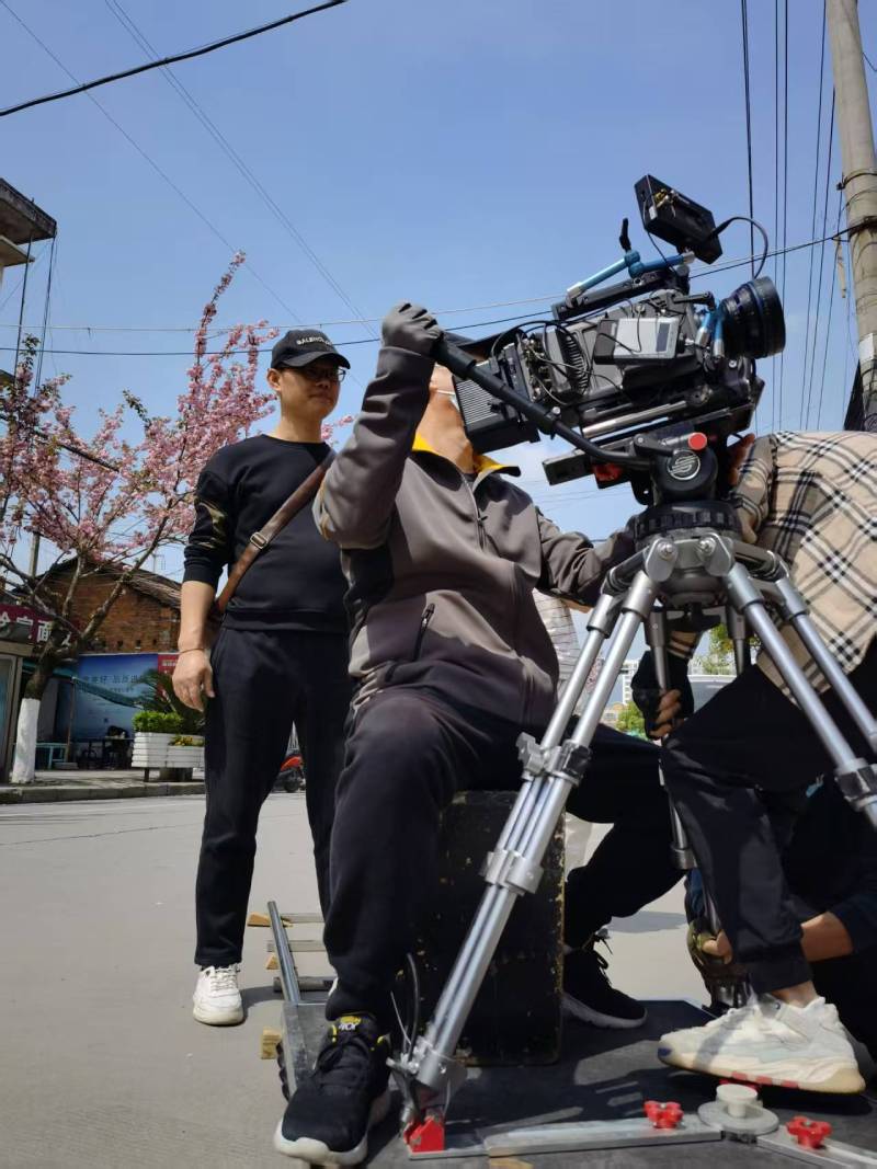 虎林市广告片拍摄：快消品牌爆款之选，网感内容适配社媒传播！